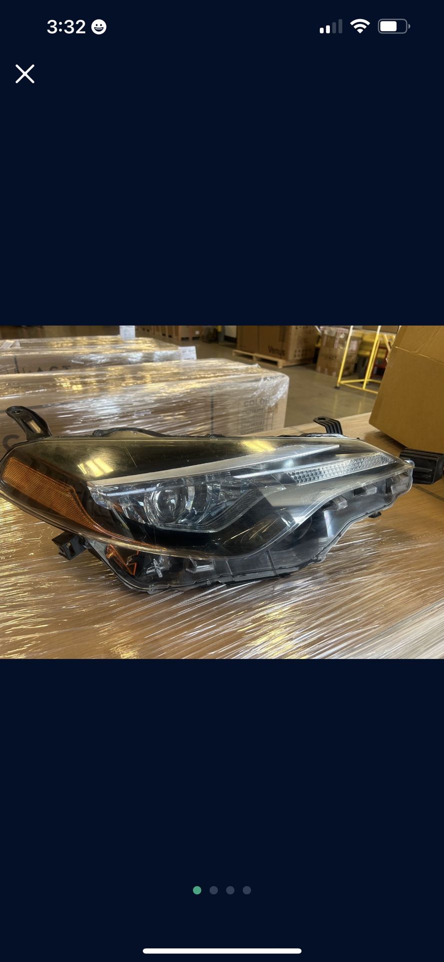 Toyota Corolla 2018 LE Right Headlight $80
