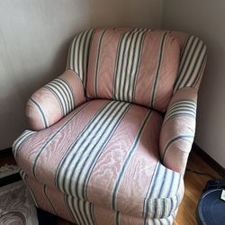 Set Of 2 Swivel Arm Chairs 