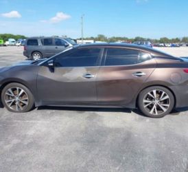 2016 Nissan Maxima