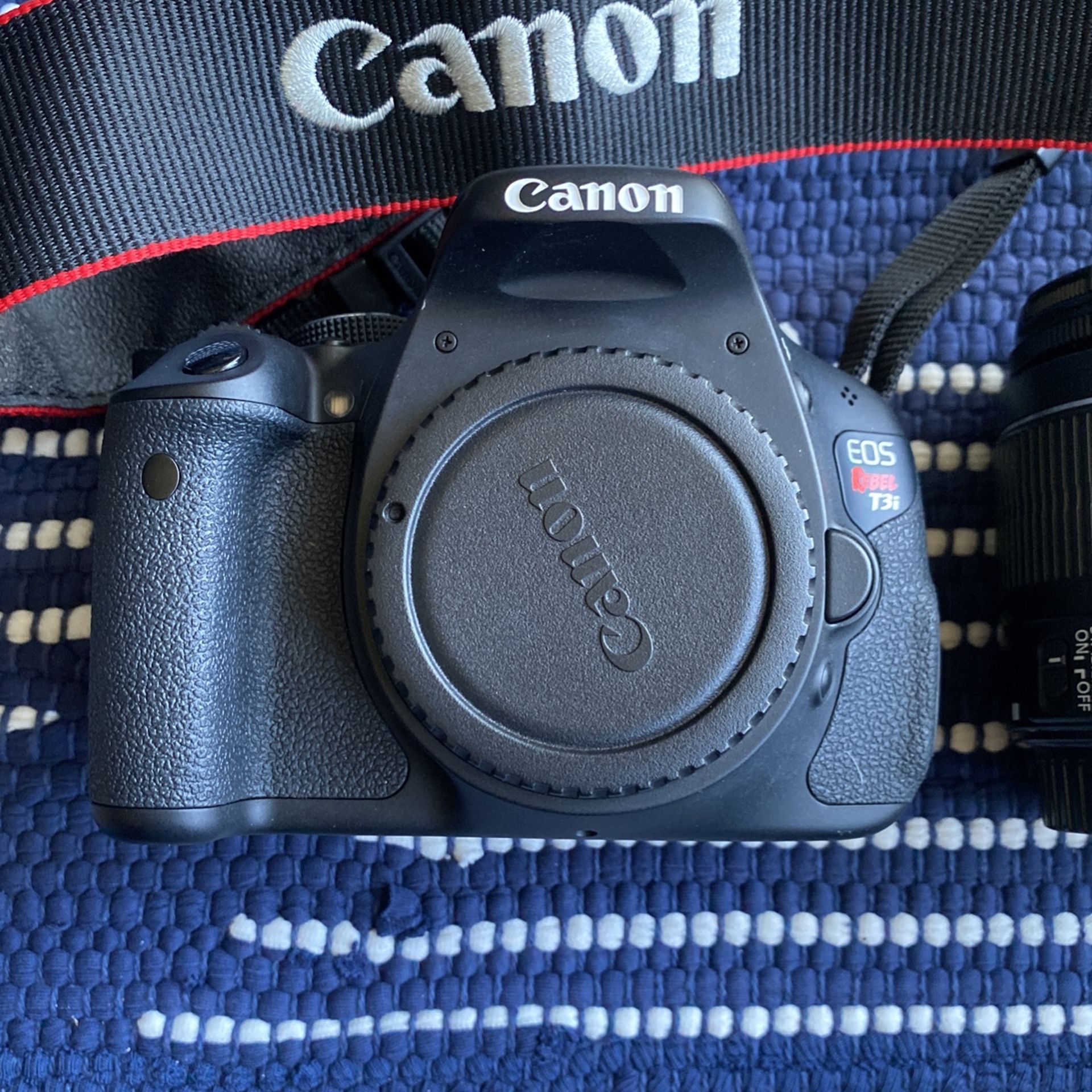 Canon EOS Rebel T3i