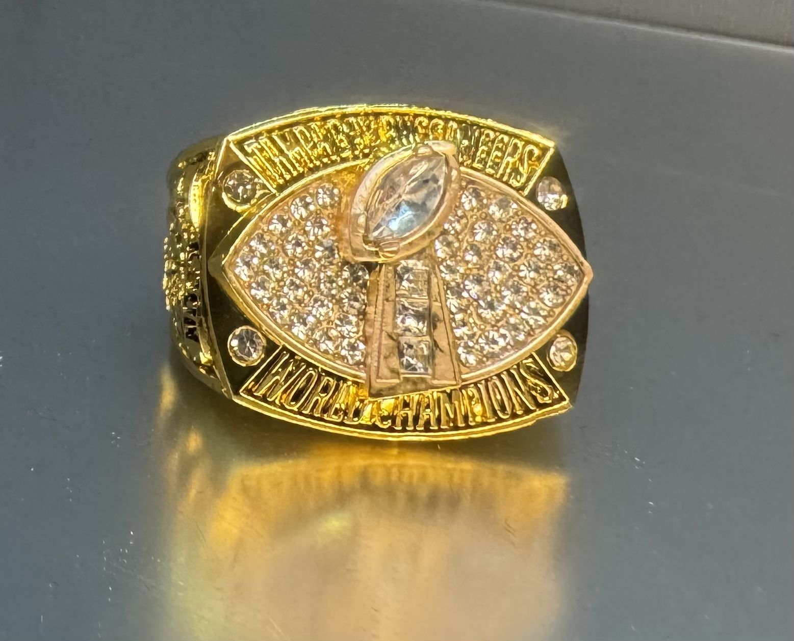Tampa Bay Buccaneers Champ Fan Ring / Jackson