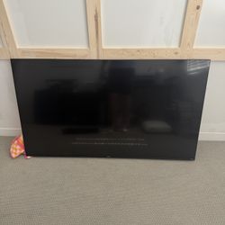65” Hisense Roku TV