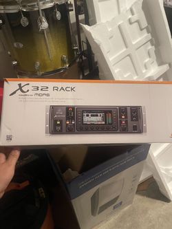 X32 rack behringer