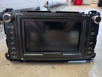 OEM 2013 Sienna Radio w Navigation and CD Changer