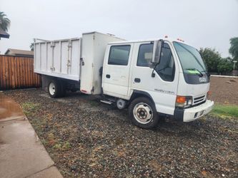 2005 Isuzu NQR