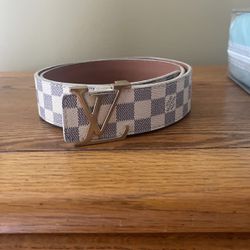 Authenticated Louis Vuitton Belt for Sale in Martinsburg, WV - OfferUp