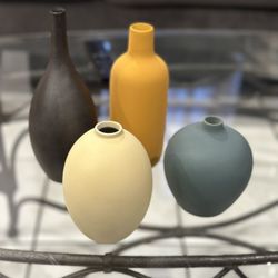 CUCUMI 4pcs Ceramic Vases 