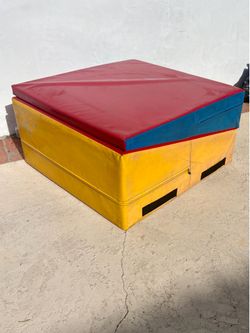 Cheese Mat for gymnastics/cheer