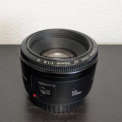 Canon EF 50mm f/1.8 II