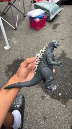 Bandai 2002 Godzilla 1954 Vinyl Figure