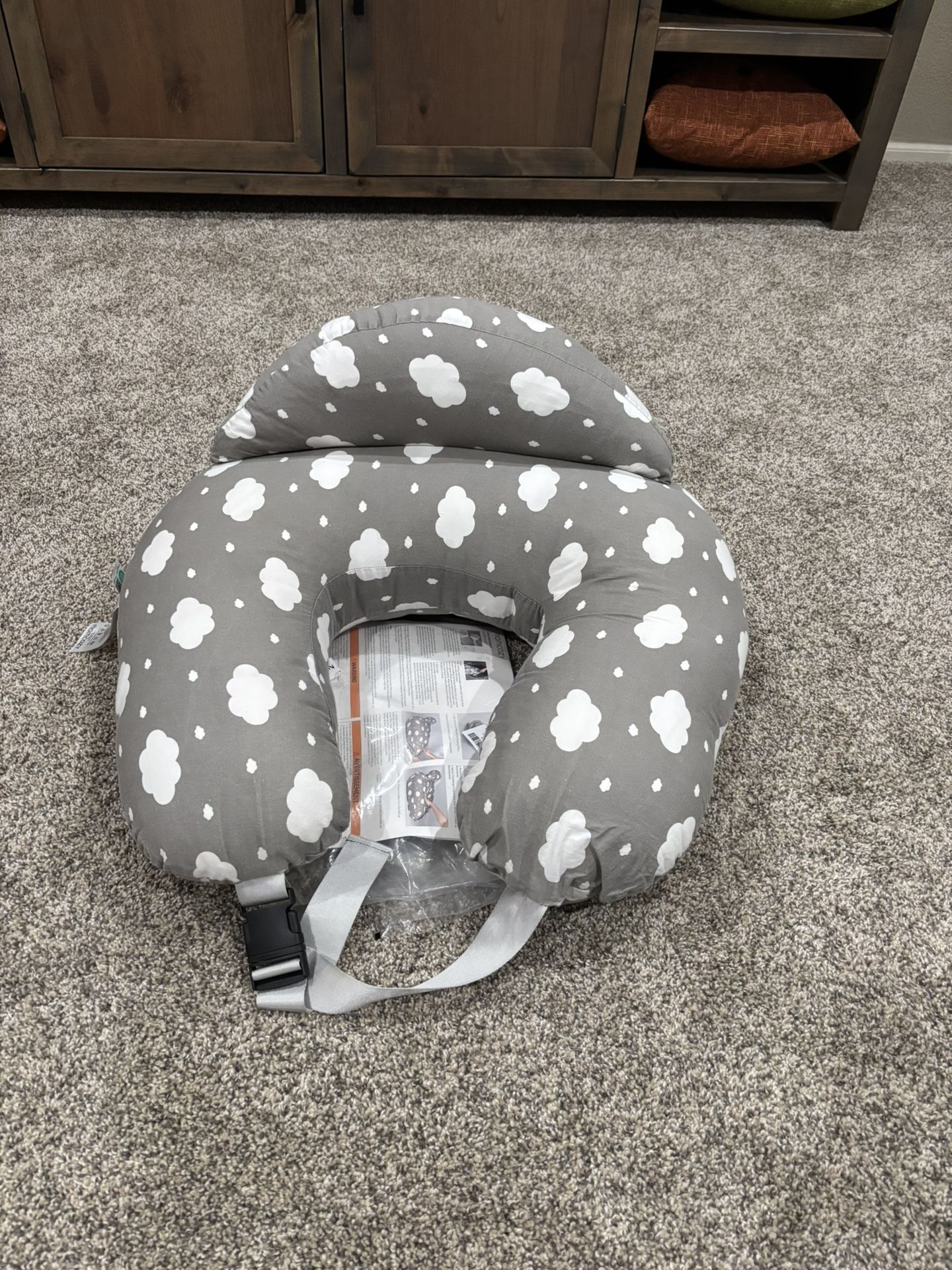 “NEW” Momcozy Nursing Pillow