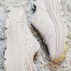 Size 9.5 Hoka One One Bondi L Vibrant Bloom Floral 1150924 STSN.
