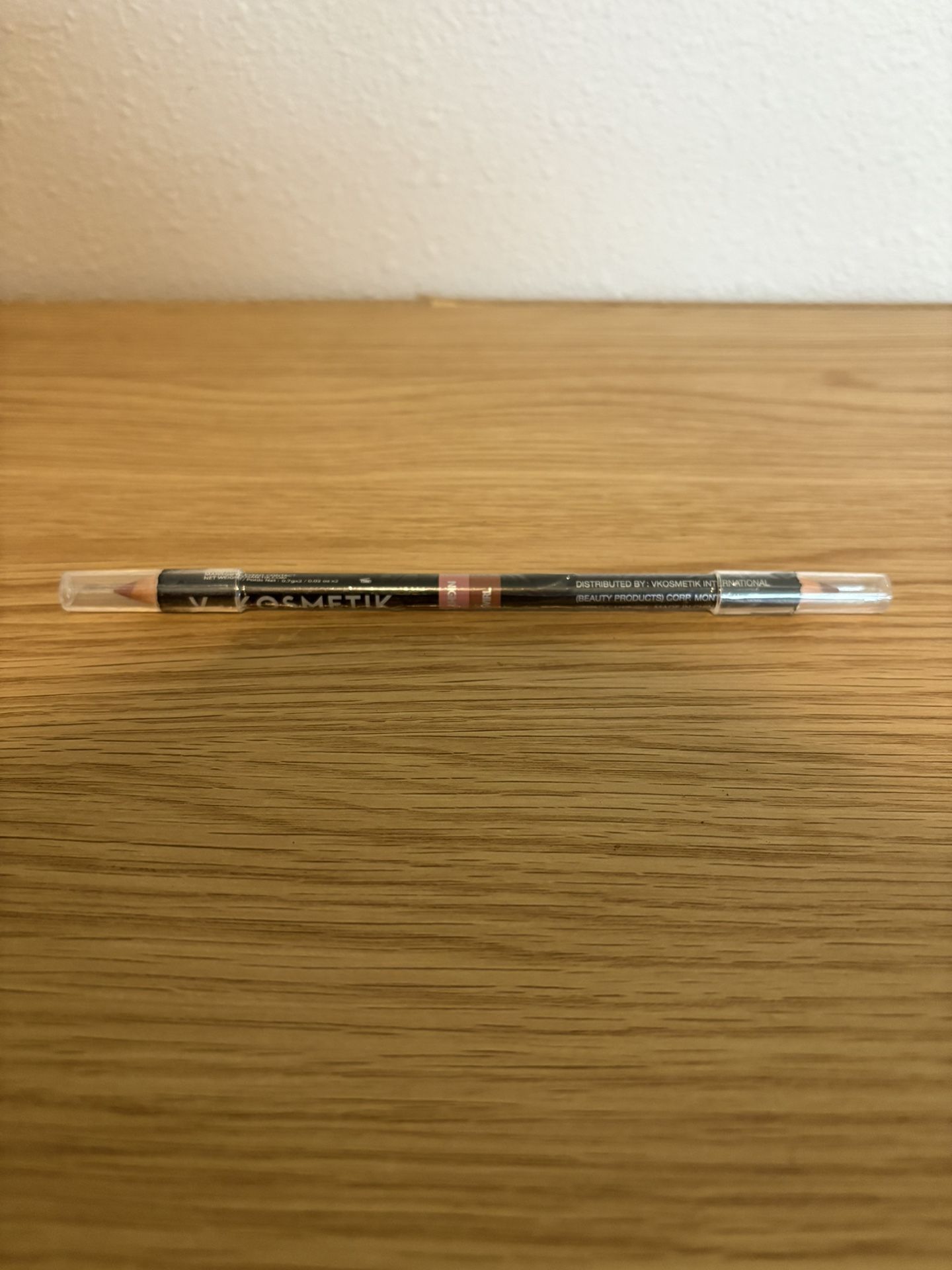 V Kosmetik Duo Lip Liner – Night Love & Vtwirl (Pink Nude & Dirty Rose)