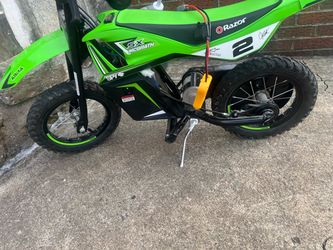 Razor SX McGrath Electric Dirt Bike
