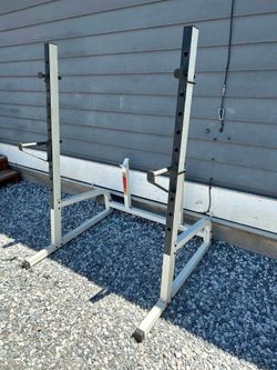 Gym Squat Rack