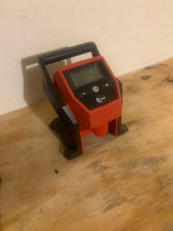 M12 Milwaukee inflator