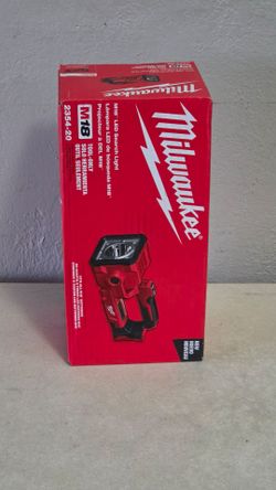 Milwaukee M18 18-Volt 1250 Lumens Lithium-Ion Cordless Search Light (Tool-Only)Brand New