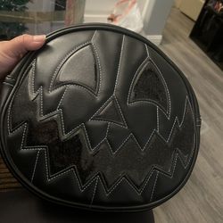 Love Pain & Stitches