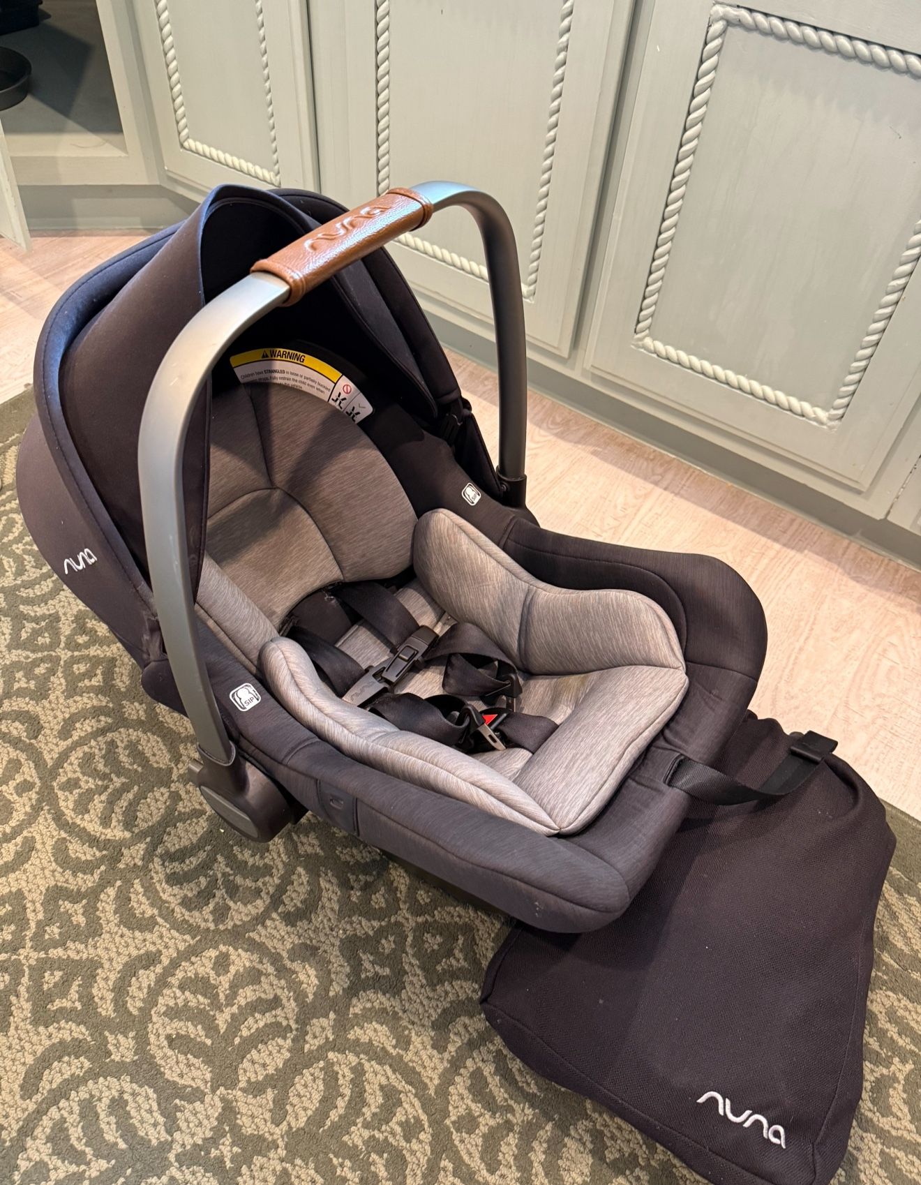 Nuna Pipa Car seat