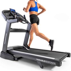 Horizon 7.8 AT treadmill 