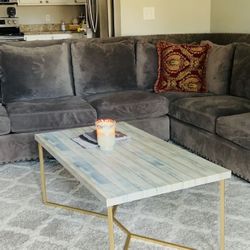 🔥Gray Sectional Sofa Like New | Rooms To Go  Paid $2,700 before tax last year excellent condition. ✔️ Soft plush fabric ✔️ Very spacious seating ✔️ M