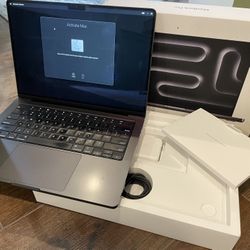 14″ MacBook Pro (M3 Pro • 18 GB RAM • 512 GB SSD) – Excellent + Original Box