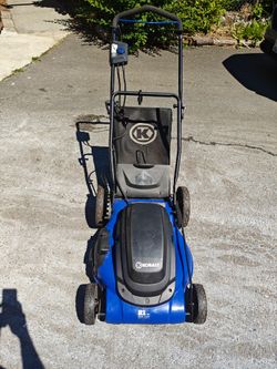 Lawnmower