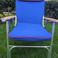 High-Back Canvas Folding Chair, Blue w/Red Trim, Folds for Easy Storage

Camping 