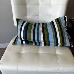 Modern White Cushion Chair