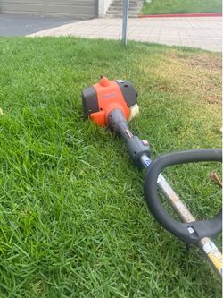 Husqvarna 128LD Trimmer