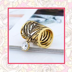 Gold scarf pendant charm holder