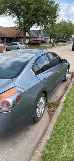 2010 Nissan Altima