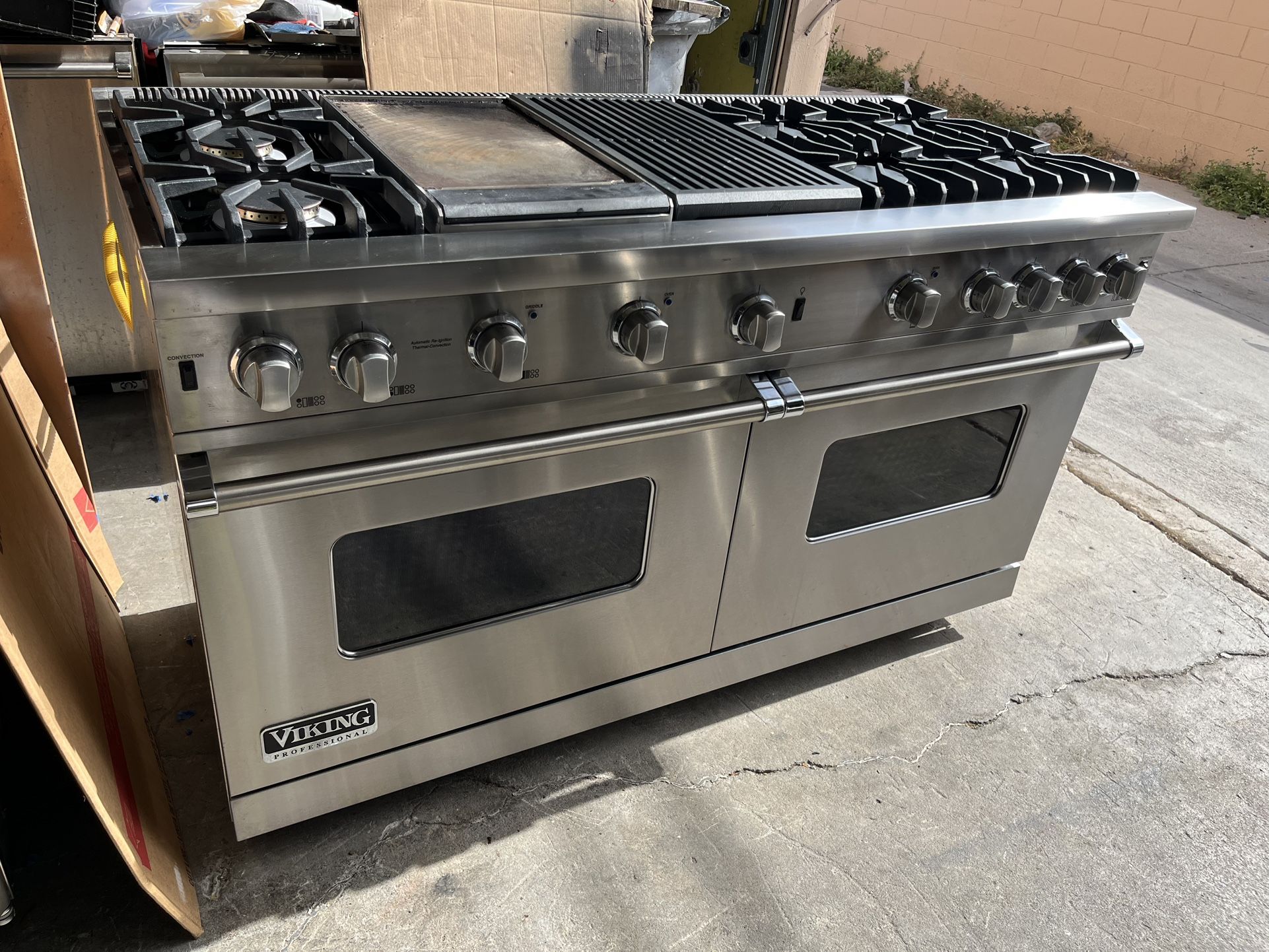 Viking Professional Stainless Steel 60” Gas Range Stove Grill & Griddle