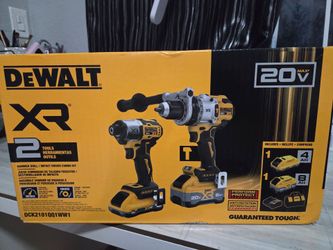 Dewalt xr 20v xr 22 combo kit hammer drill and impact driver