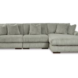 Gray 3-piece couch *like new* ((Lindyn 3-Piece Modular Sofa with Chaise))