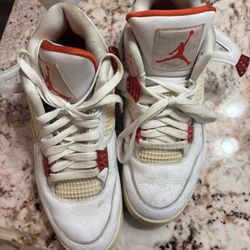 Jordan 4s