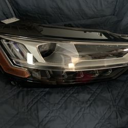 2019-2022 Audi A8 Quattro Right Headlight  