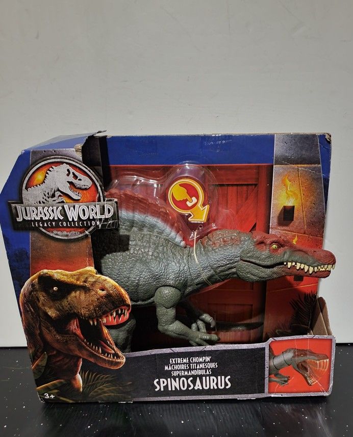 Jurassic World Legacy Collection Extreme Chompin' Spinosaurus Figure