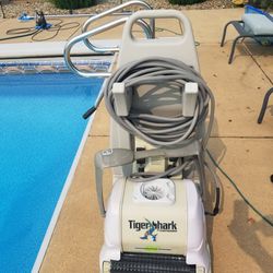 Hayward Tiger Shark Pool Robot Cleaner 