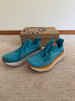 Men’s 7 ASICS Gel-Nimbus 25 Running Shoes