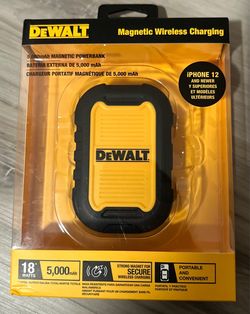 Dewalt phone power bank