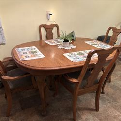 Kitchen Table 