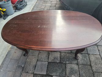 Oval Wooden Coffee Table - Great Condition (North Naples)