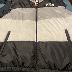 New Fila Vest  20$