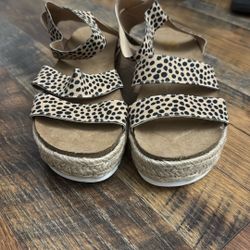 Sandals 