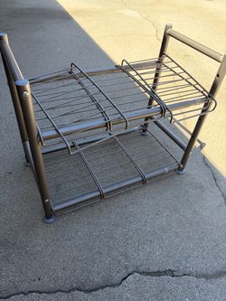 Free adjustable shelf