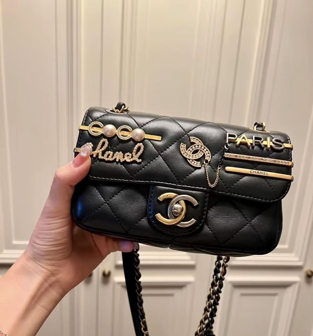 Fashionable Shoulder Bag