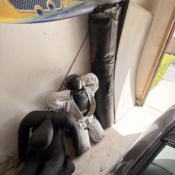 Punching / Kicking Bag, 6 Mats MMA equipment