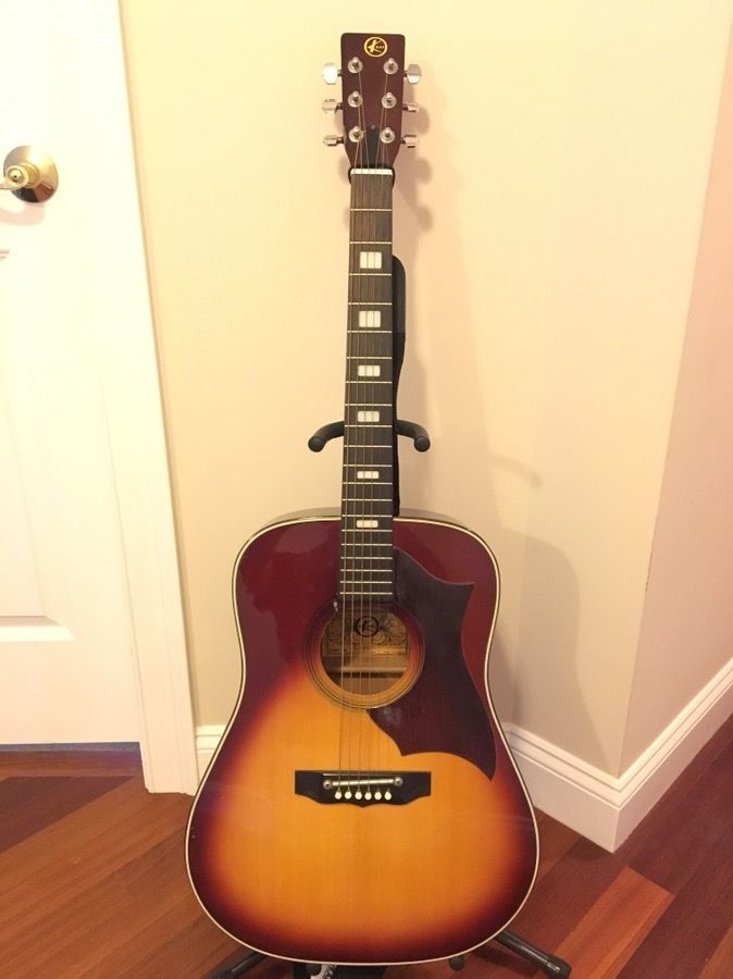 Kay K590 Hummingbird style acoustic with case