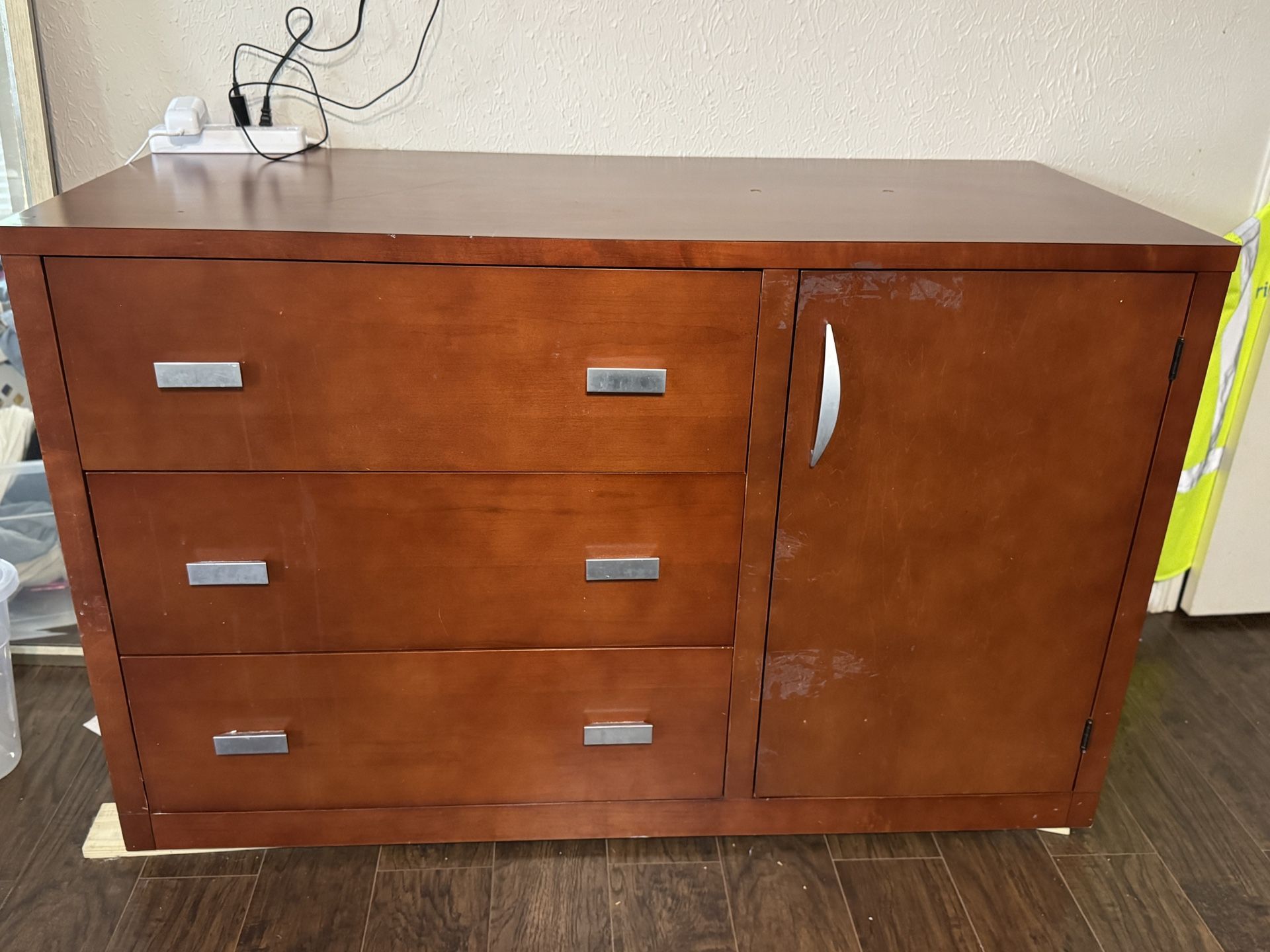 TV Stand With Drawers